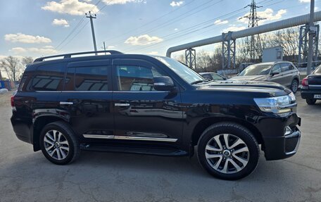 Toyota Land Cruiser 200, 2017 год, 7 350 000 рублей, 13 фотография
