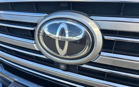 Toyota Land Cruiser 200, 2017 год, 7 350 000 рублей, 16 фотография