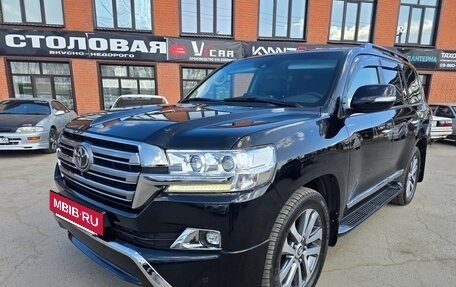 Toyota Land Cruiser 200, 2017 год, 7 350 000 рублей, 6 фотография