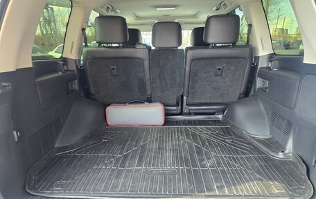 Toyota Land Cruiser 200, 2017 год, 7 350 000 рублей, 32 фотография