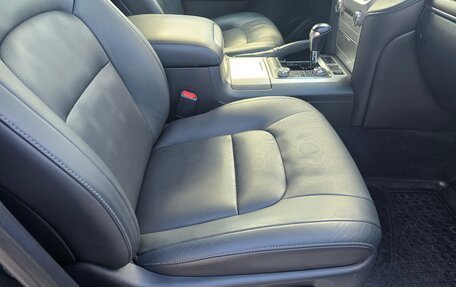 Toyota Land Cruiser 200, 2017 год, 7 350 000 рублей, 29 фотография