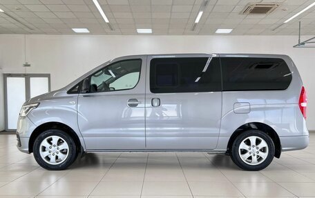 Hyundai Grand Starex Grand Starex I рестайлинг 2, 2020 год, 3 999 000 рублей, 5 фотография