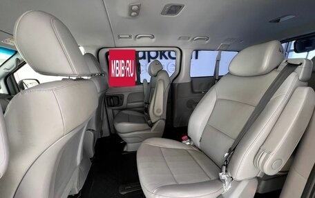 Hyundai Grand Starex Grand Starex I рестайлинг 2, 2020 год, 3 999 000 рублей, 17 фотография