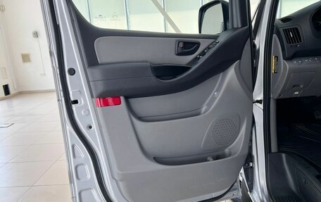 Hyundai Grand Starex Grand Starex I рестайлинг 2, 2020 год, 3 999 000 рублей, 30 фотография