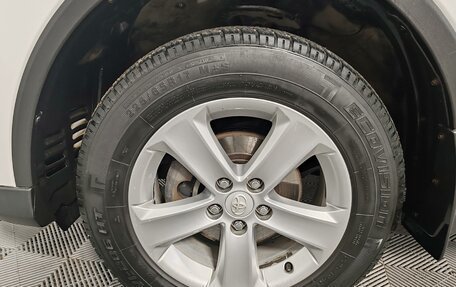 Toyota RAV4, 2018 год, 2 275 000 рублей, 18 фотография