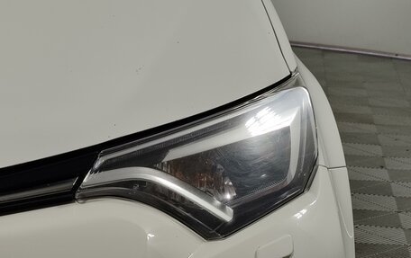 Toyota RAV4, 2018 год, 2 275 000 рублей, 19 фотография