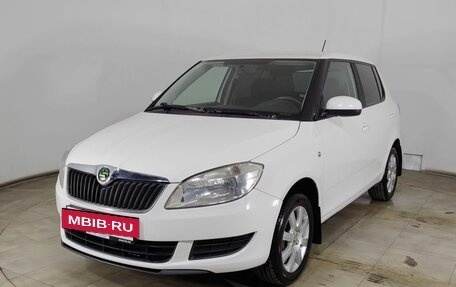 Skoda Fabia II, 2014 год, 550 000 рублей, 3 фотография