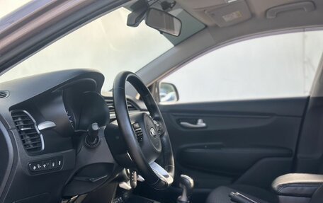 KIA Rio IV, 2018 год, 1 270 000 рублей, 10 фотография