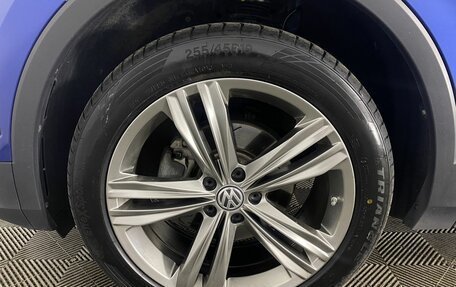 Volkswagen Tiguan II, 2018 год, 2 780 000 рублей, 13 фотография