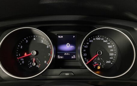 Volkswagen Tiguan II, 2018 год, 2 780 000 рублей, 7 фотография