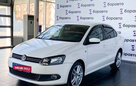 Volkswagen Polo VI (EU Market), 2011 год, 720 000 рублей, 2 фотография