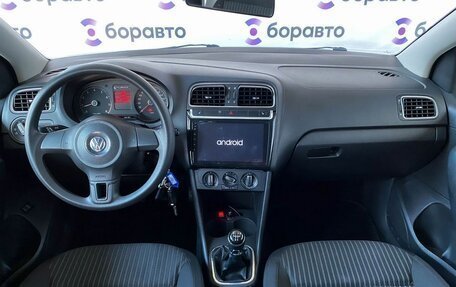 Volkswagen Polo VI (EU Market), 2011 год, 720 000 рублей, 7 фотография