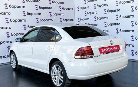 Volkswagen Polo VI (EU Market), 2011 год, 720 000 рублей, 4 фотография