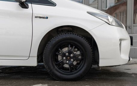 Toyota Prius, 2012 год, 1 010 000 рублей, 12 фотография