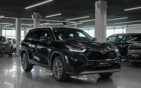 Toyota Highlander, 2026 год, 5 300 000 рублей, 2 фотография