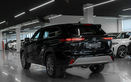 Toyota Highlander, 2026 год, 5 300 000 рублей, 4 фотография