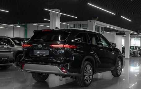 Toyota Highlander, 2026 год, 5 300 000 рублей, 5 фотография