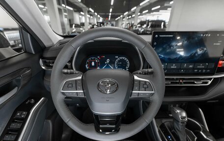 Toyota Highlander, 2026 год, 5 300 000 рублей, 11 фотография
