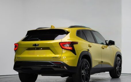 Chevrolet Trax, 2023 год, 1 950 000 рублей, 2 фотография