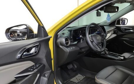 Chevrolet Trax, 2023 год, 1 950 000 рублей, 11 фотография