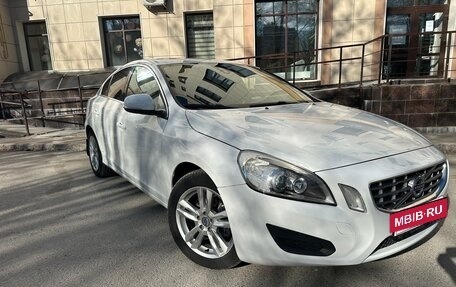 Volvo S60 III, 2011 год, 820 000 рублей, 3 фотография