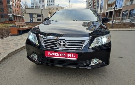Toyota Camry, 2013 год, 1 430 000 рублей, 10 фотография