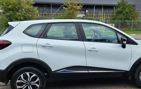 Renault Kaptur I рестайлинг, 2019 год, 1 530 000 рублей, 4 фотография