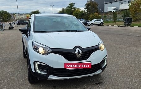 Renault Kaptur I рестайлинг, 2019 год, 1 530 000 рублей, 6 фотография