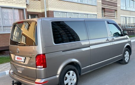 Volkswagen Caravelle T6 рестайлинг, 2020 год, 4 300 000 рублей, 4 фотография