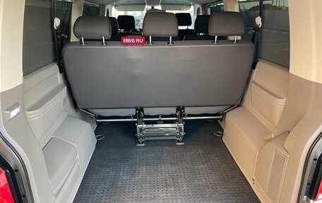 Volkswagen Caravelle T6 рестайлинг, 2020 год, 4 300 000 рублей, 12 фотография