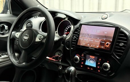 Nissan Juke II, 2011 год, 859 000 рублей, 11 фотография