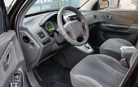Hyundai Tucson III, 2005 год, 650 000 рублей, 15 фотография