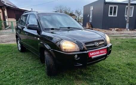 Hyundai Tucson III, 2005 год, 650 000 рублей, 9 фотография