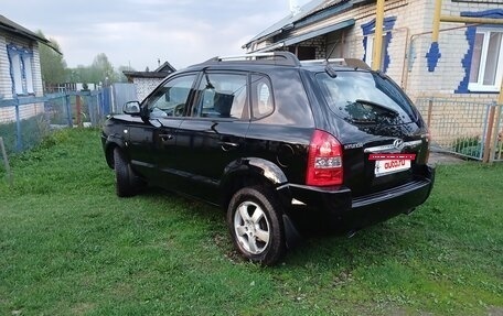 Hyundai Tucson III, 2005 год, 650 000 рублей, 10 фотография