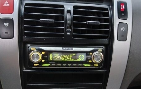Hyundai Tucson III, 2005 год, 650 000 рублей, 18 фотография