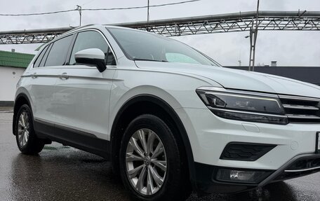 Volkswagen Tiguan II, 2018 год, 2 750 000 рублей, 3 фотография