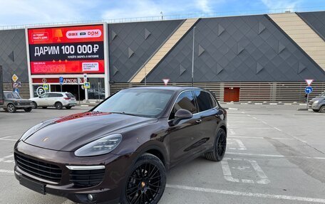 Porsche Cayenne III, 2015 год, 2 630 000 рублей, 28 фотография
