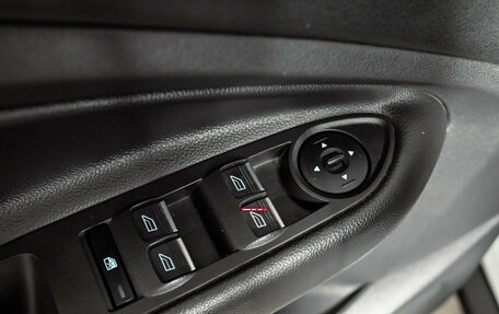 Ford Kuga III, 2018 год, 1 840 000 рублей, 13 фотография