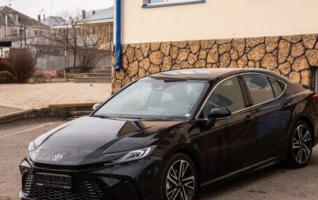 Toyota Camry, 2024 год, 3 700 000 рублей, 9 фотография