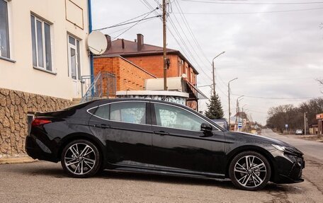 Toyota Camry, 2024 год, 3 700 000 рублей, 10 фотография