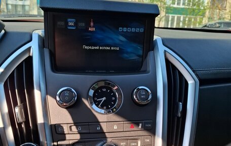 Cadillac SRX II рестайлинг, 2011 год, 980 000 рублей, 10 фотография