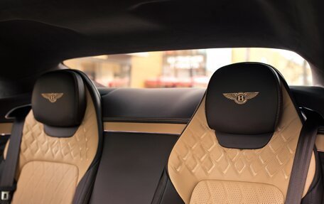 Bentley Continental GT, 2025 год, 44 900 000 рублей, 13 фотография