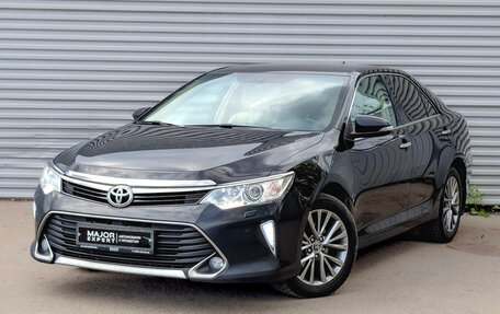 Toyota Camry, 2017 год, 2 455 000 рублей, 1 фотография