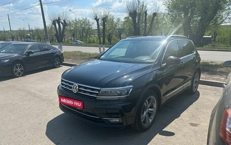 Volkswagen Tiguan II, 2018 год, 2 500 000 рублей, 1 фотография