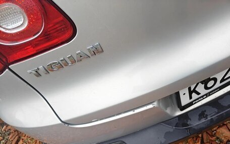 Volkswagen Tiguan I, 2011 год, 900 000 рублей, 2 фотография
