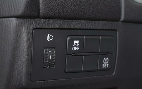 Mazda 6, 2017 год, 1 750 000 рублей, 24 фотография