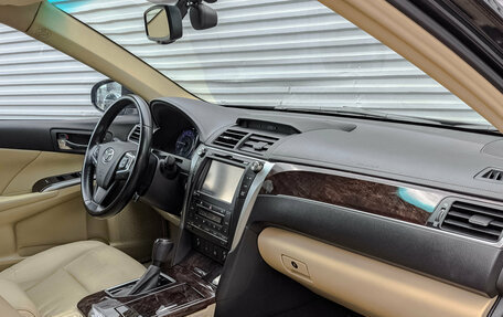 Toyota Camry, 2017 год, 2 455 000 рублей, 11 фотография