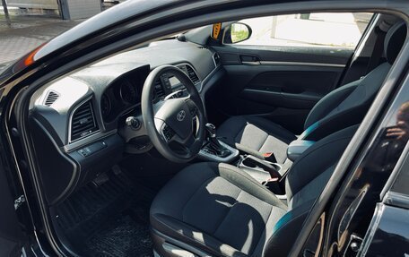 Hyundai Elantra VI рестайлинг, 2016 год, 1 100 000 рублей, 7 фотография
