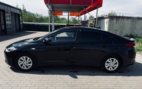 Hyundai Elantra VI рестайлинг, 2016 год, 1 100 000 рублей, 6 фотография
