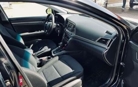 Hyundai Elantra VI рестайлинг, 2016 год, 1 100 000 рублей, 9 фотография